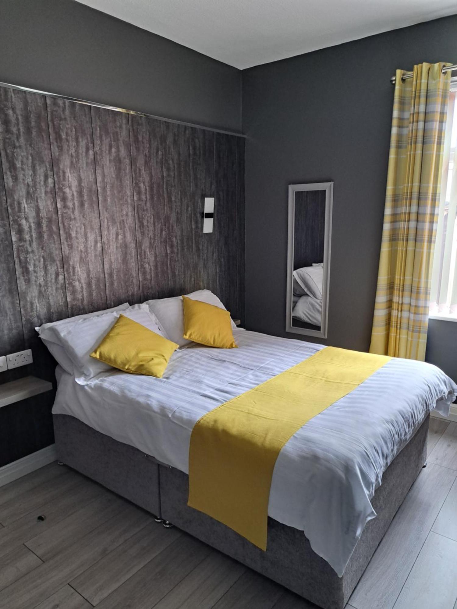 Dalesman Hotel Дарлингтон Экстерьер фото
